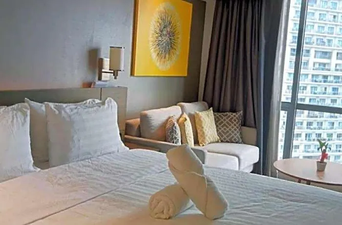 Hotel Acqua By Hamodis' Crib Manila